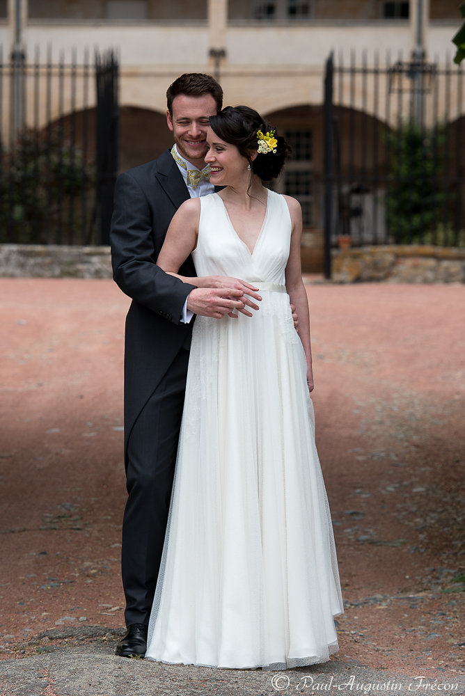 Shooting Accessoire Au Château De Mariage De Varennes Robe